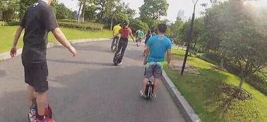 独轮车怎么骑视频教程